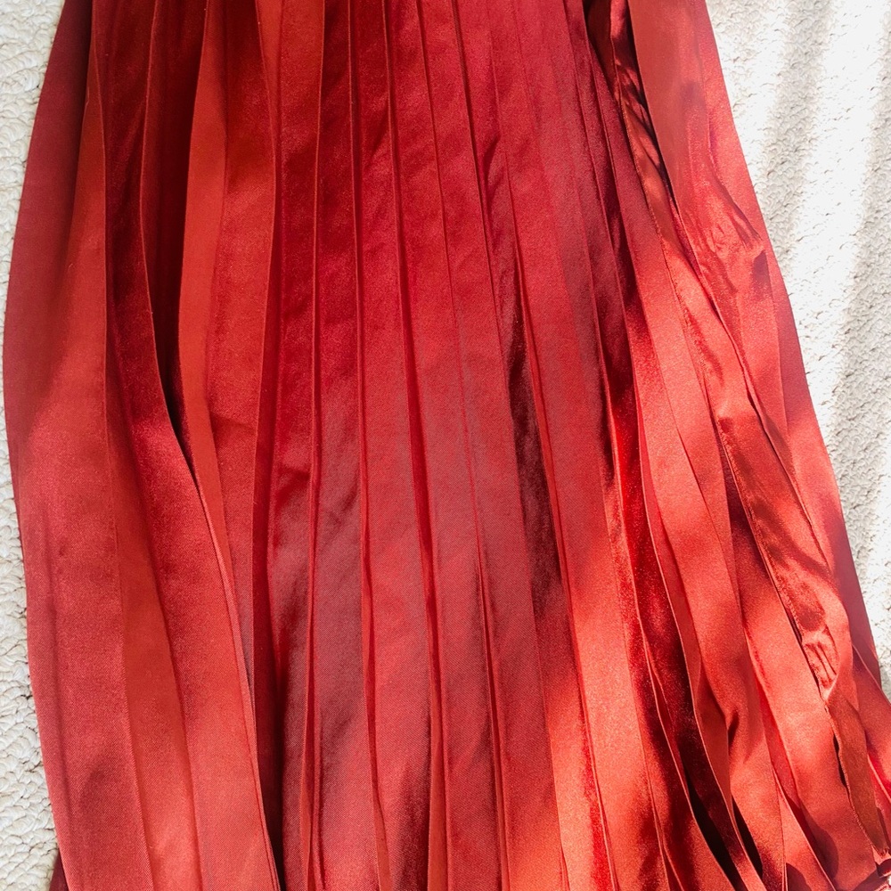 Banana Republic Silk Satin-like Wine Red Ruby Dress Size XS - Picture 7 of 14